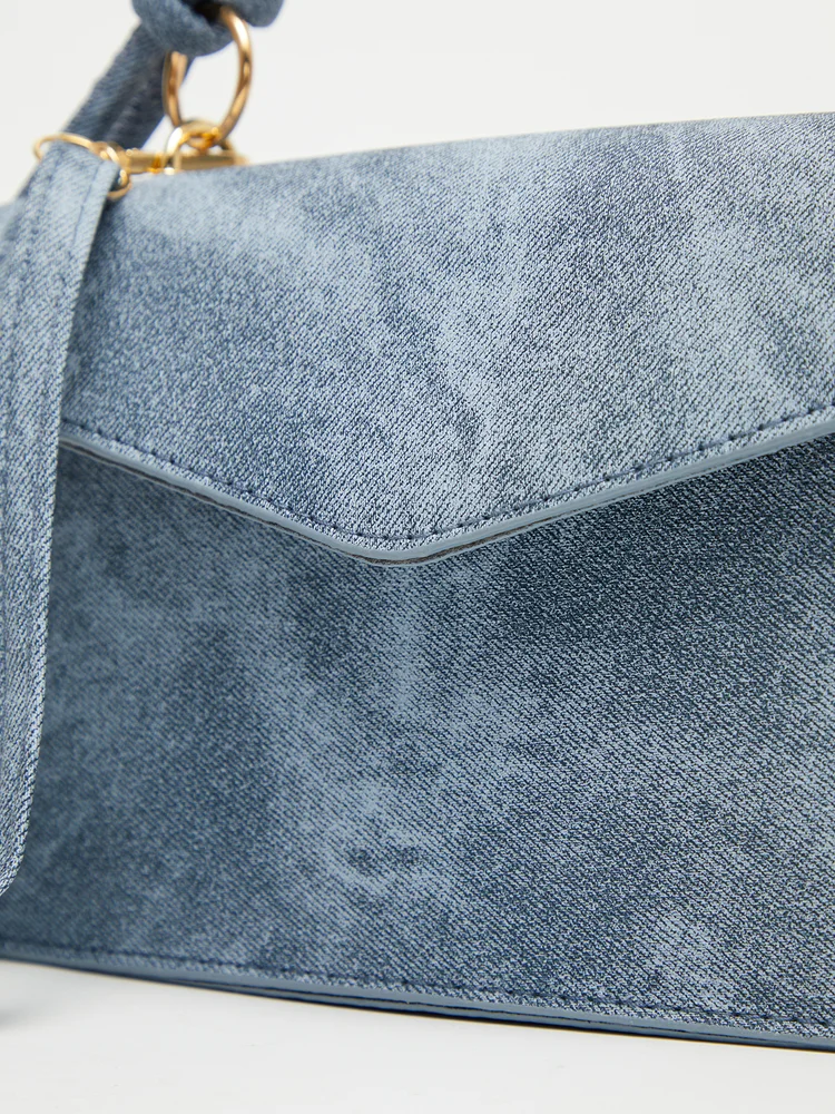 Solid Box Crossbody Bag 325 Solid Box Crossbody Bag