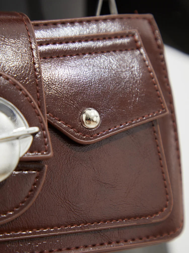 Solid Box Crossbody Bag 299 Solid Box Crossbody Bag