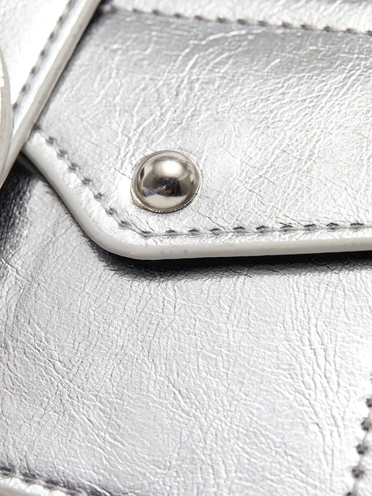 Solid Box Crossbody Bag 305 Solid Box Crossbody Bag
