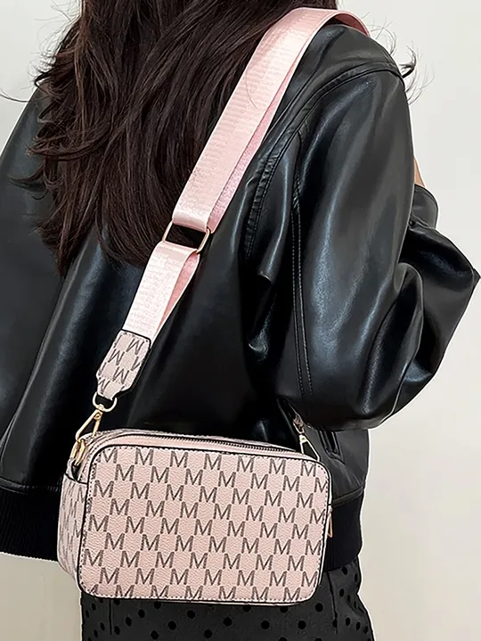 Solid Box Crossbody Bag 290 Solid Box Crossbody Bag