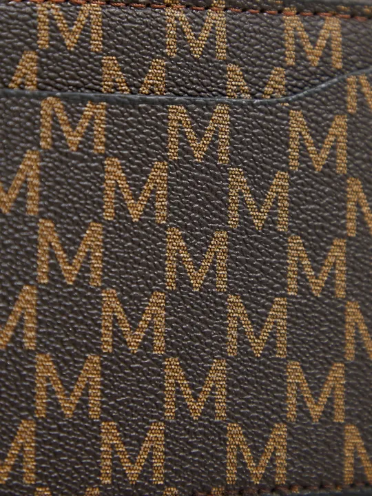 Solid Box Crossbody Bag 282 Solid Box Crossbody Bag
