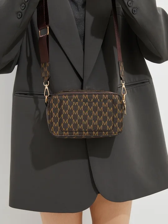 Solid Box Crossbody Bag 283 Solid Box Crossbody Bag