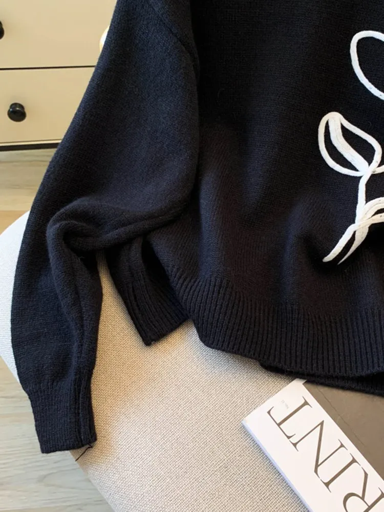 3D Embroidery Knit Pullover