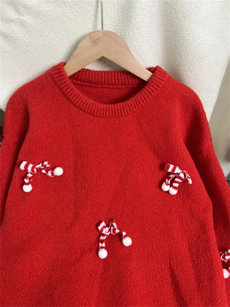 3D Embroidery Knit Pullover