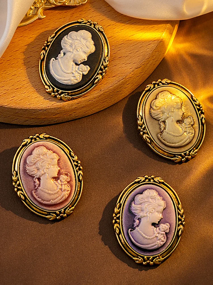 1pc Portrait Imitation/Artificial Jewellery - Brooch