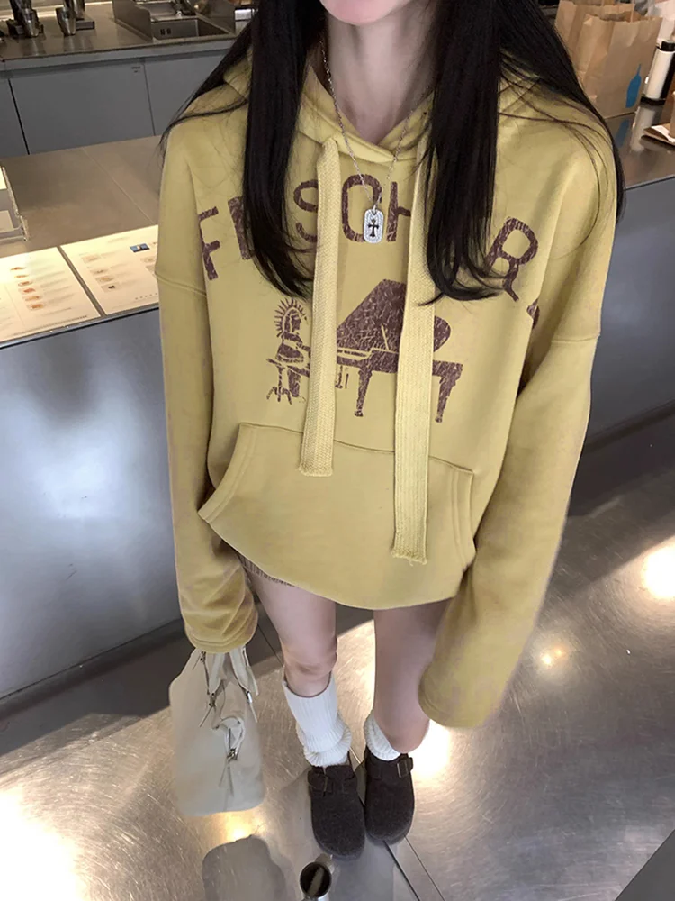 Pocket Pullover Sweatshirt