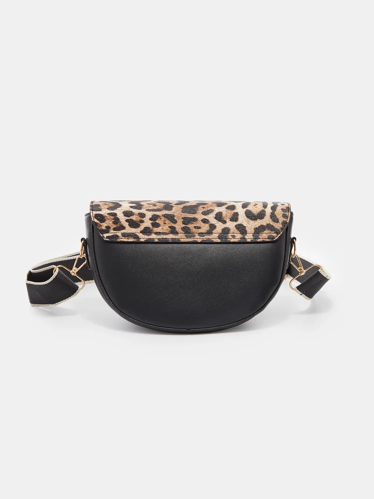 Solid Box Crossbody Bag 218 Solid Box Crossbody Bag
