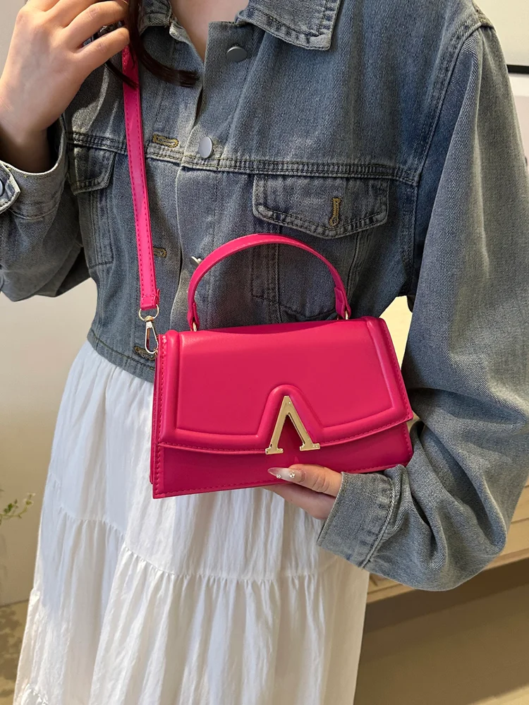 Solid Box Crossbody Bag 200 Solid Box Crossbody Bag