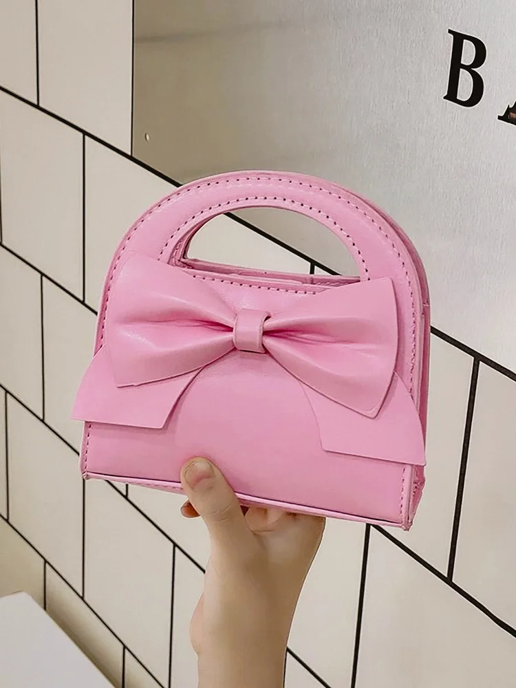 Solid Box Crossbody Bag 150 Solid Box Crossbody Bag