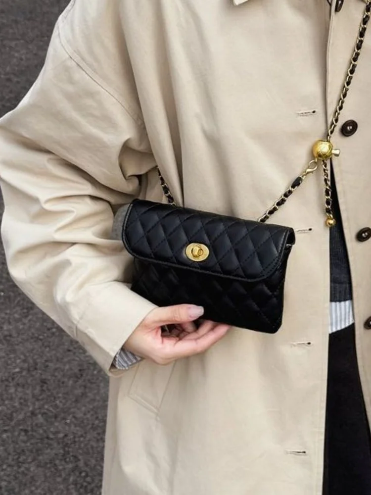 Chain Belt Bag