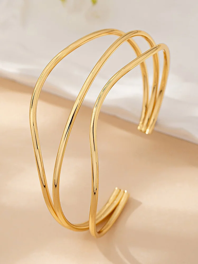 Geometric Bangle