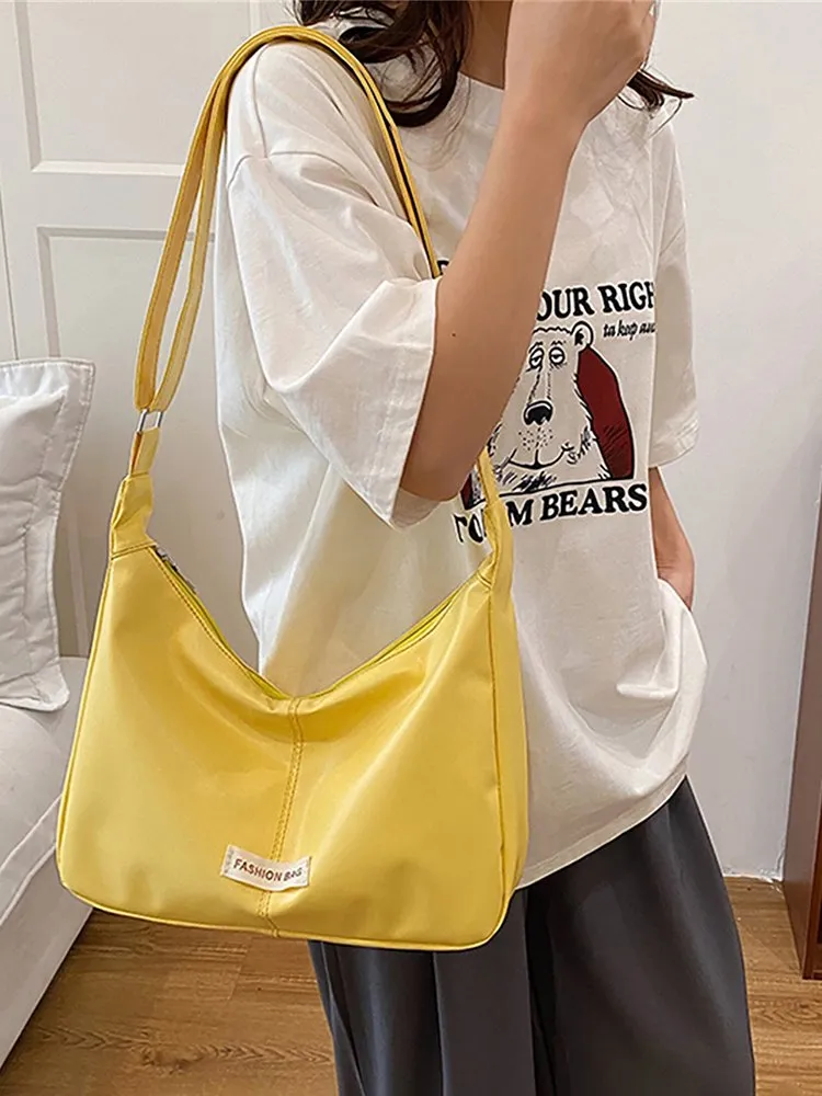 Solid Crossbody Bag 330 Solid Crossbody Bag
