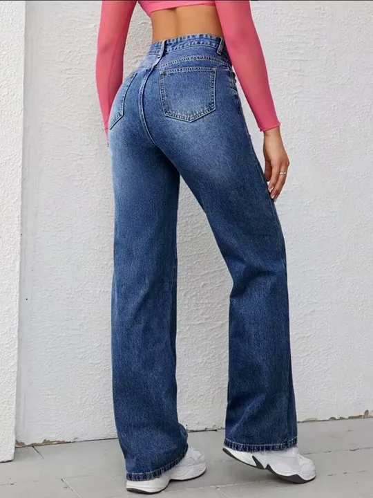 Straight Leg Jeans 107 Straight Leg Jeans