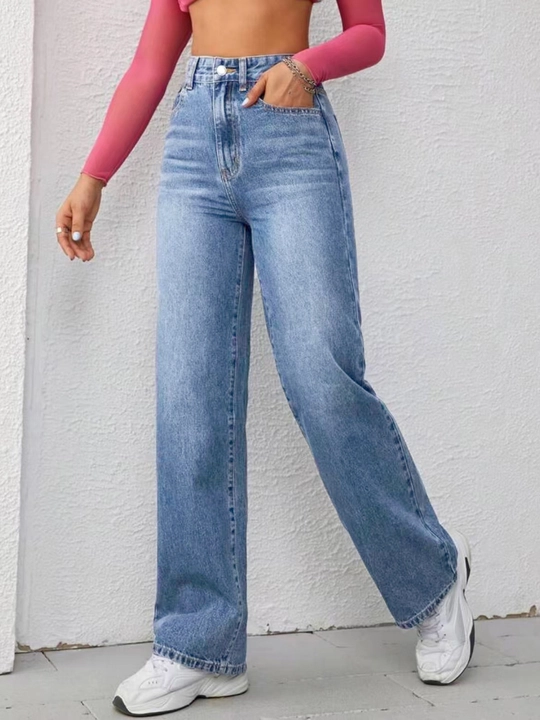 Straight Leg Jeans 129 Straight Leg Jeans