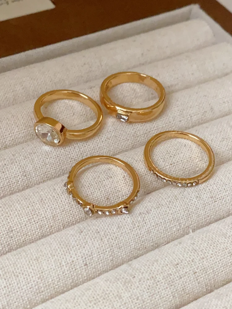 Rhinestone Ring Set 124 Rhinestone Ring Set