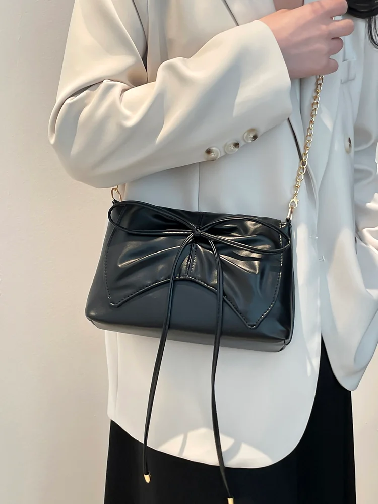 Solid Crossbody Bag 302 Solid Crossbody Bag
