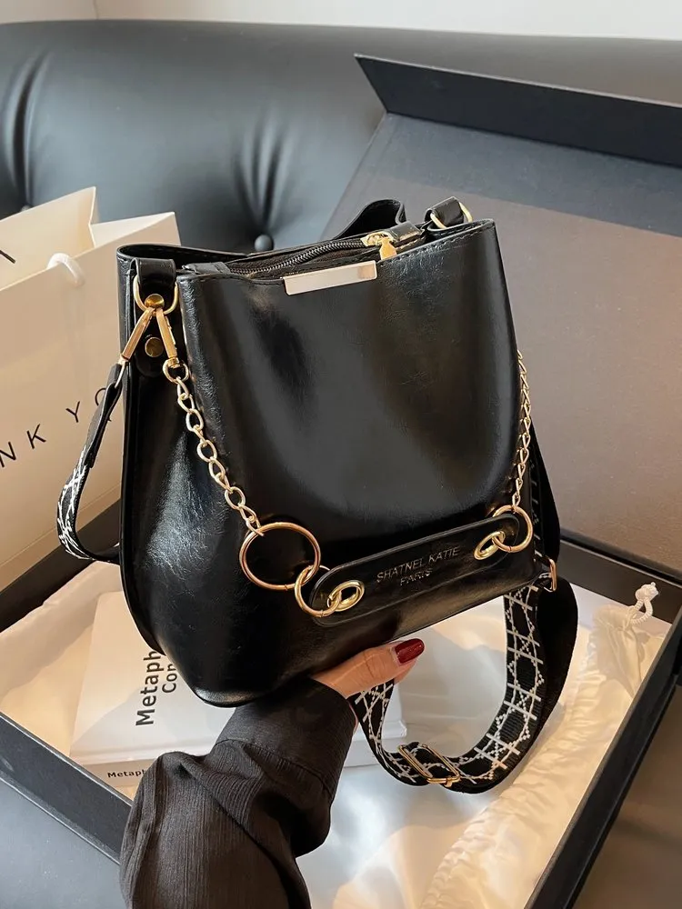 Solid Crossbody Bag 264 Solid Crossbody Bag