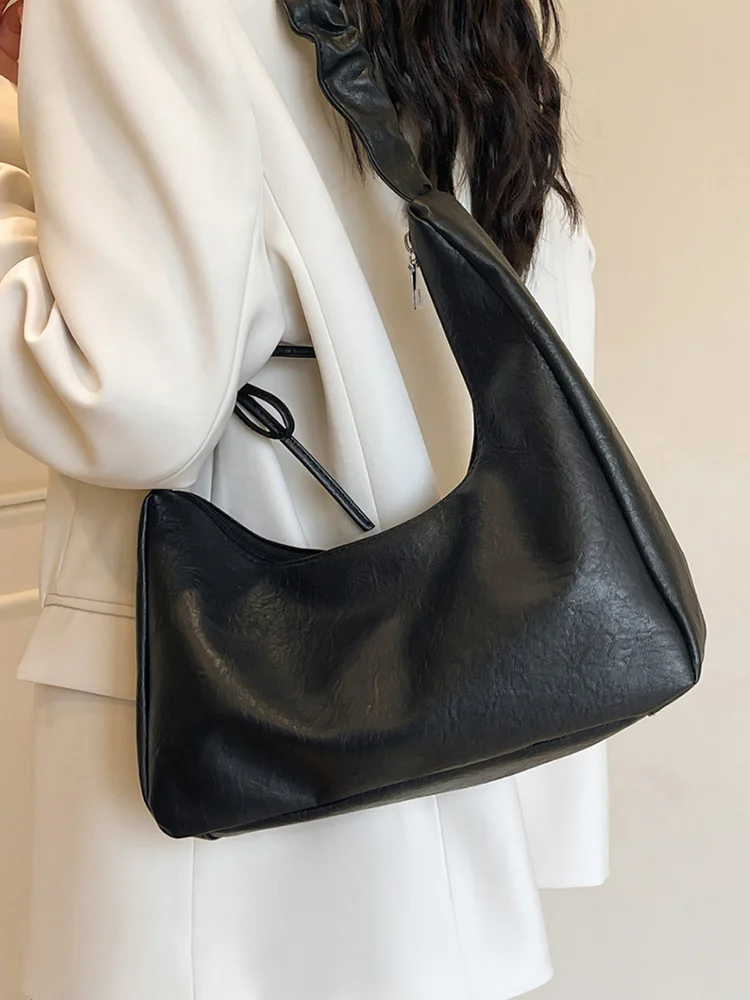 Solid Crossbody Bag 244 Solid Crossbody Bag