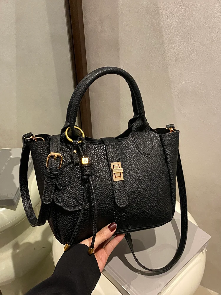 Solid Crossbody Bag 236 Solid Crossbody Bag