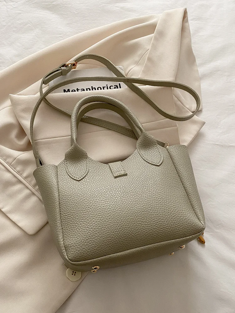 Solid Crossbody Bag 240 Solid Crossbody Bag