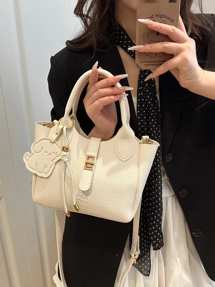 Solid Crossbody Bag 230 Solid Crossbody Bag