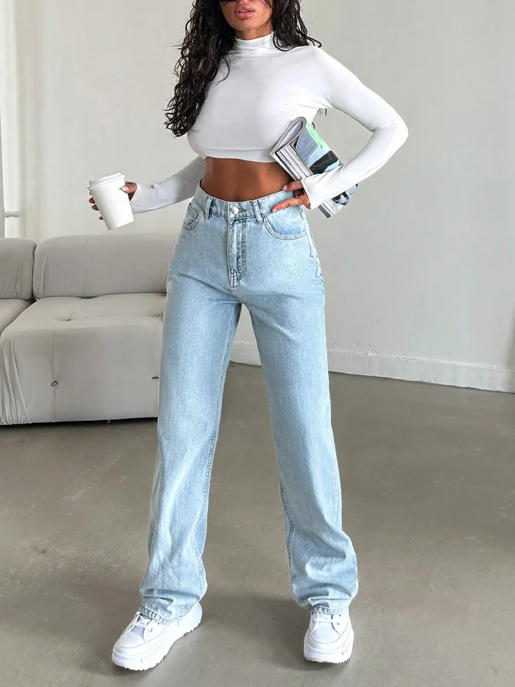 Straight Leg Jeans 82 Straight Leg Jeans