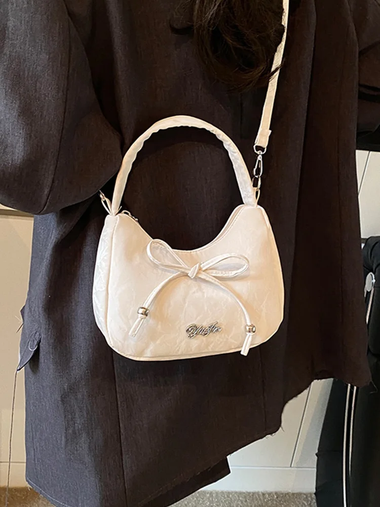 Solid Crossbody Bag 150 Solid Crossbody Bag