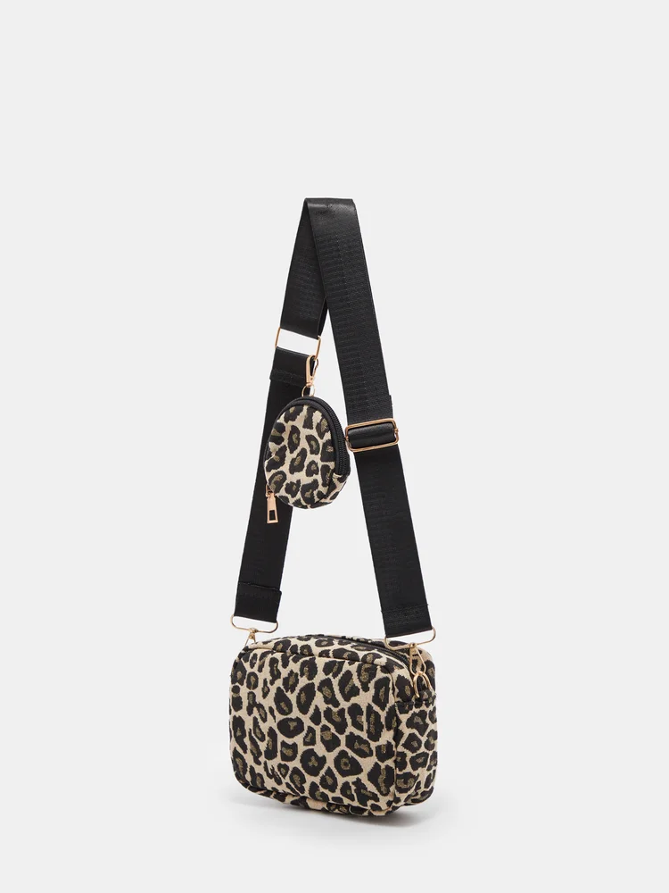Solid Box Crossbody Bag 19 Solid Box Crossbody Bag
