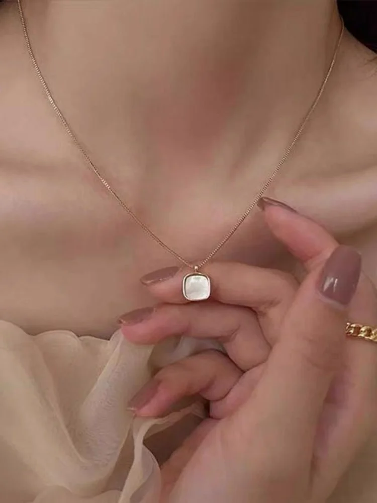 Geometric Artificial jewellery - Pendant Necklace 45 Geometric Artificial jewellery - Pendant Necklace