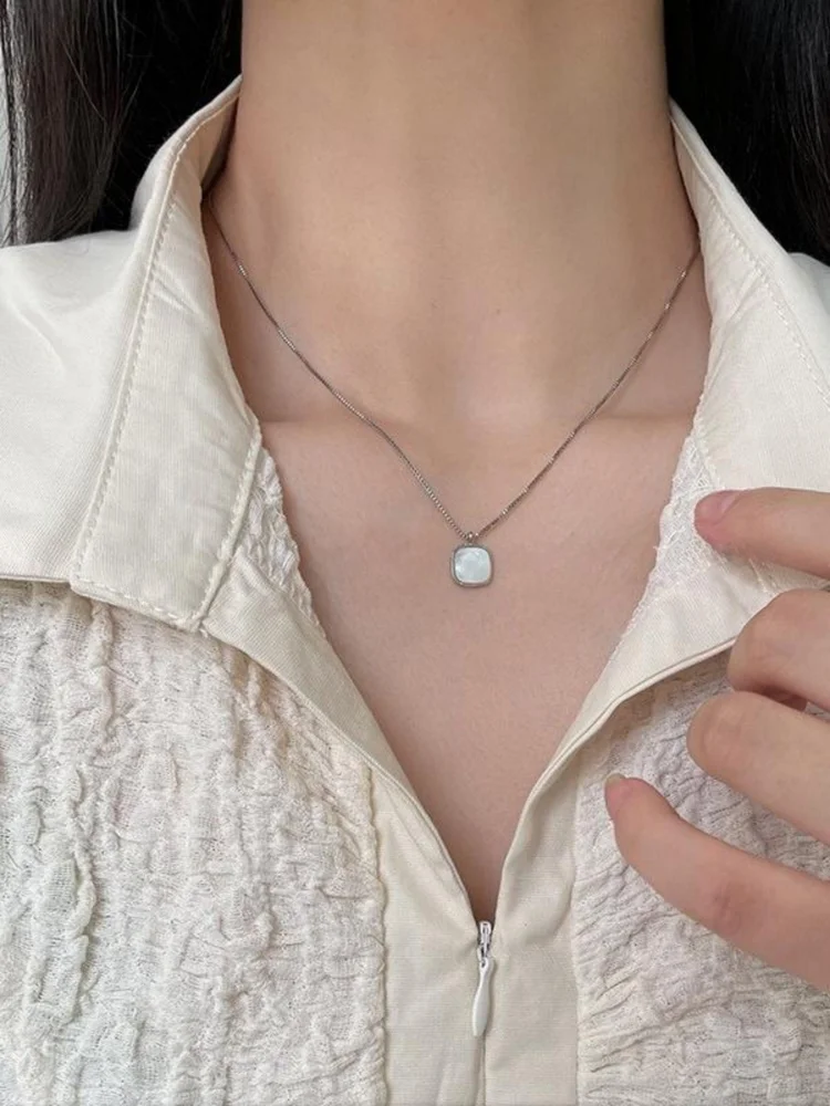 Geometric Artificial jewellery - Pendant Necklace 46 Geometric Artificial jewellery - Pendant Necklace