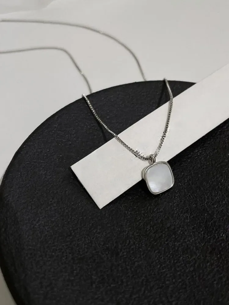 Geometric Artificial jewellery - Pendant Necklace 48 Geometric Artificial jewellery - Pendant Necklace