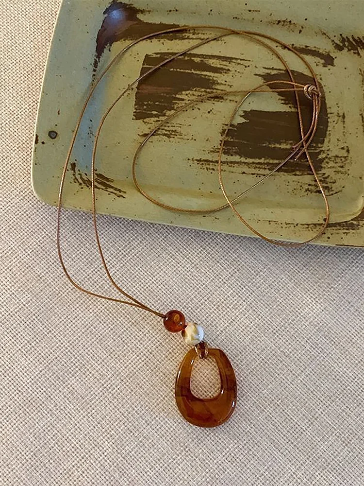 Geometric Artificial jewellery - Pendant Necklace 16 Geometric Artificial jewellery - Pendant Necklace