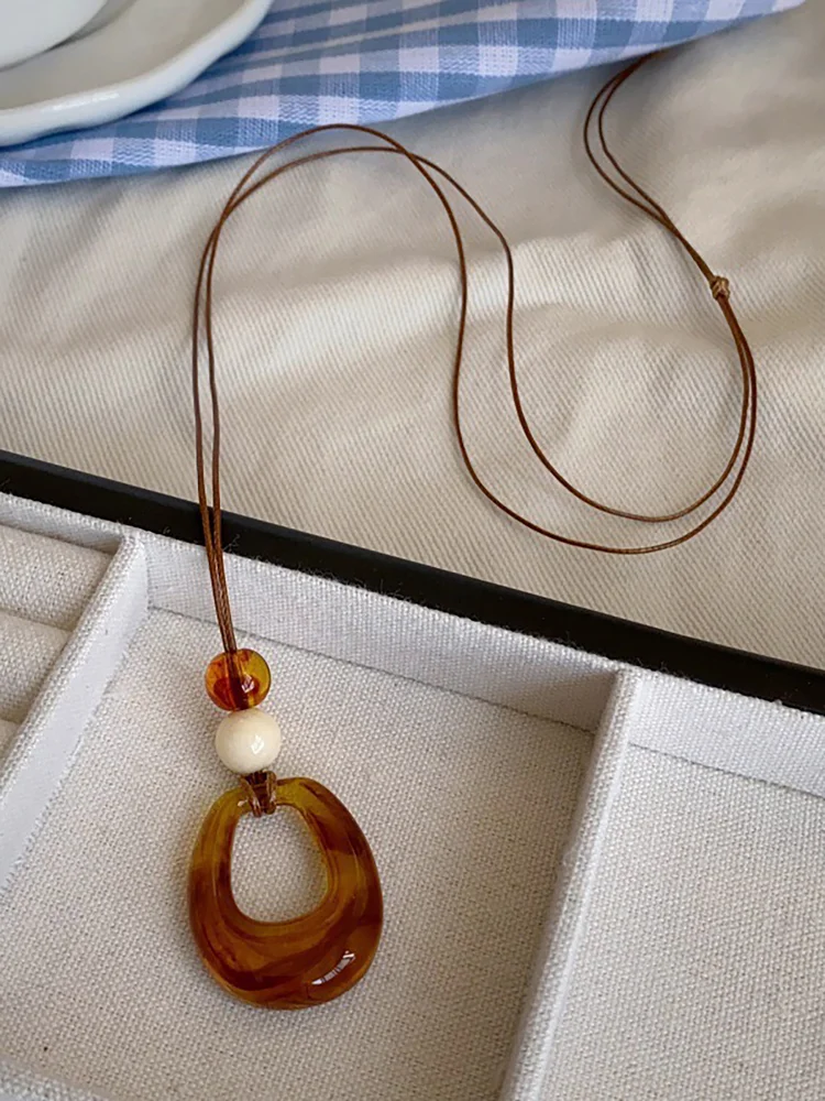 Geometric Artificial jewellery - Pendant Necklace 17 Geometric Artificial jewellery - Pendant Necklace