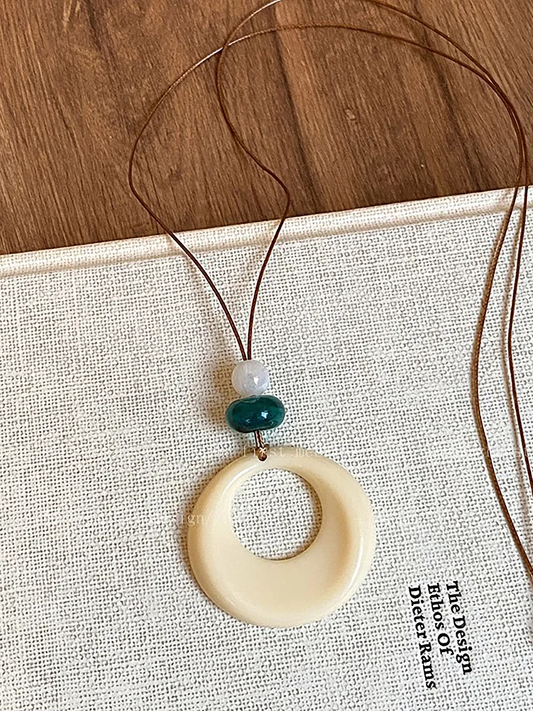 Geometric Artificial jewellery - Pendant Necklace 21 Geometric Artificial jewellery - Pendant Necklace