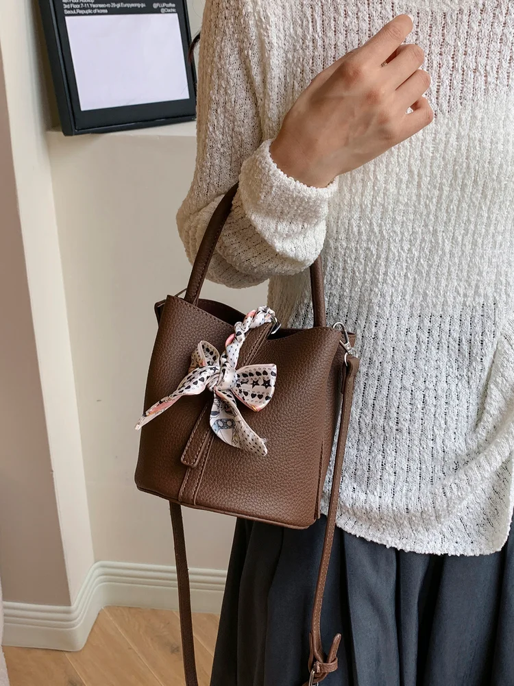 Solid Crossbody Bag 16 Solid Crossbody Bag