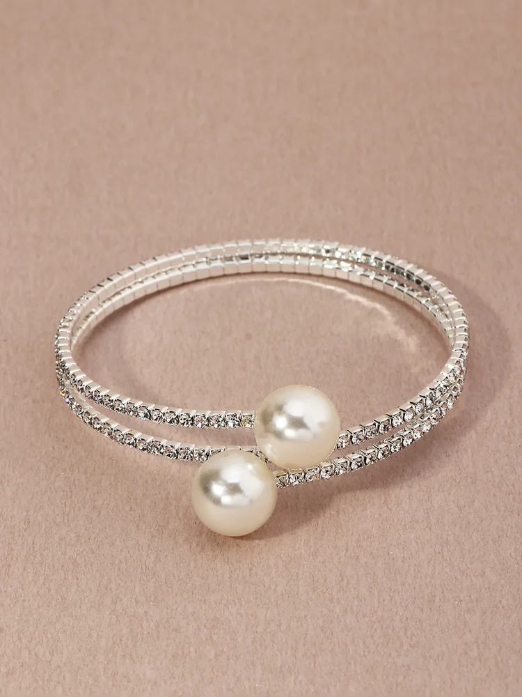 Pearl Fashion Bracelet