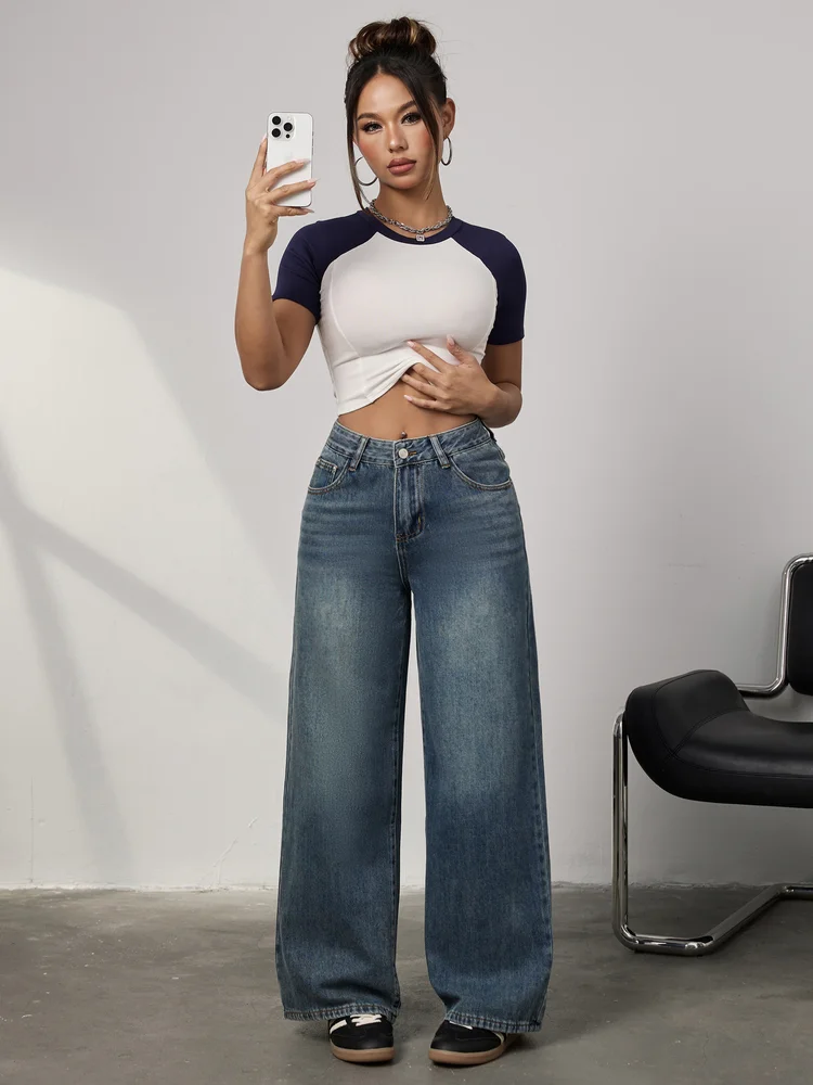 Straight Leg Jeans 1 Straight Leg Jeans