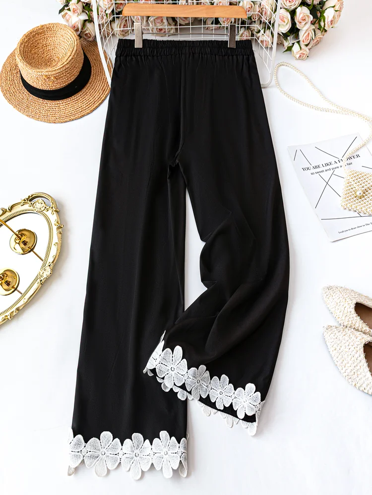 Home 87 Plus Size 3D Floral Wide Leg Pants