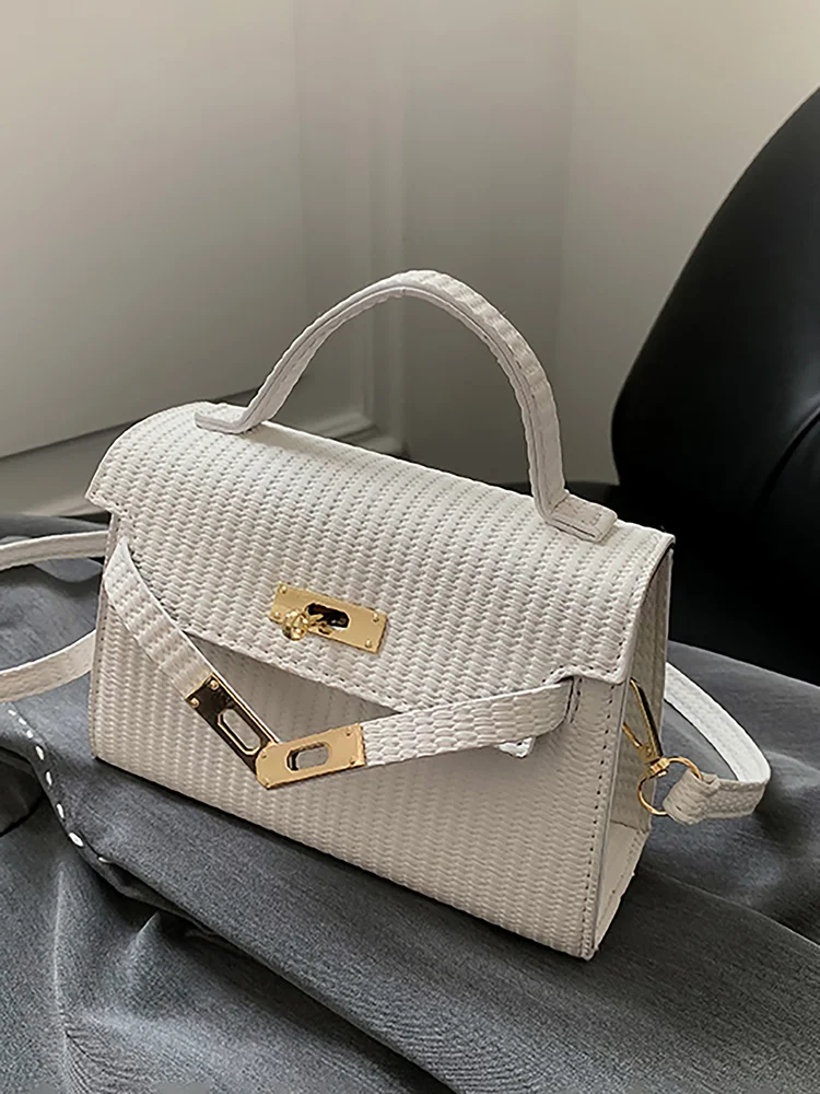 Solid Box Crossbody Bag 525 Solid Box Crossbody Bag