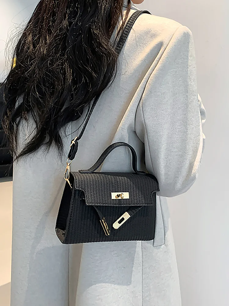 Solid Box Crossbody Bag 529 Solid Box Crossbody Bag