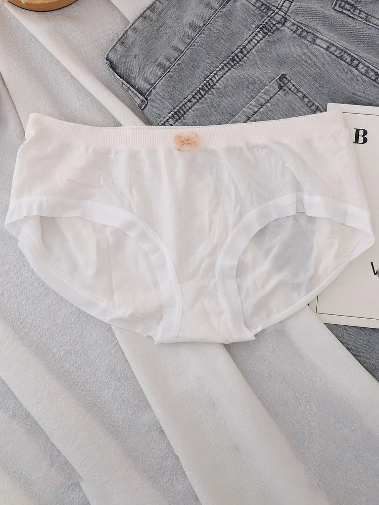 Bow Briefs 33 Bow Briefs