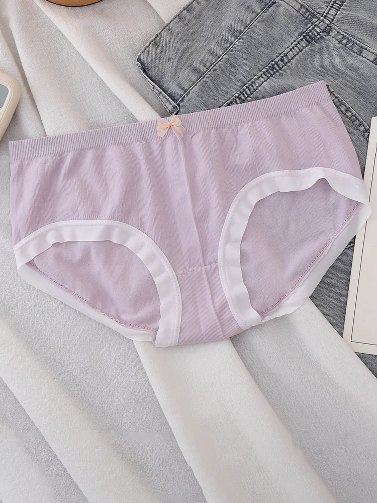Bow Briefs 35 Bow Briefs