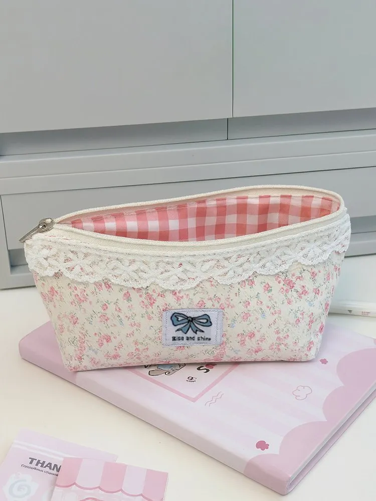 Lace Trim Makeup Pouch