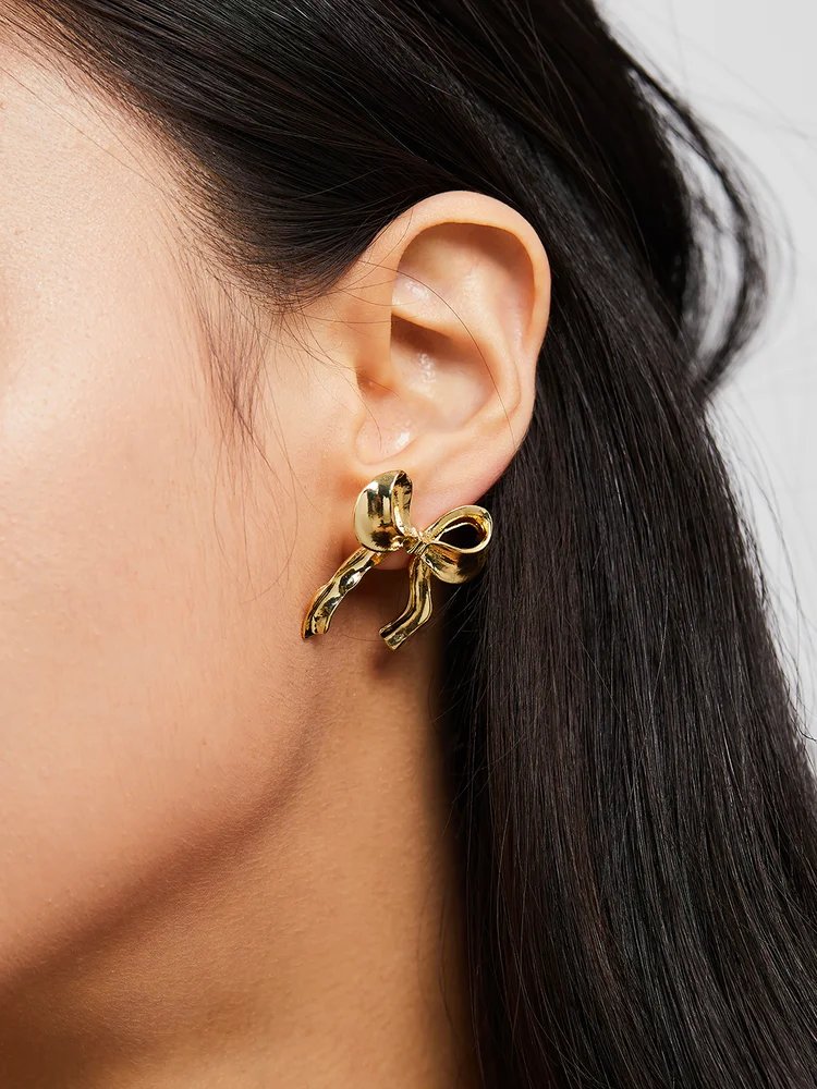 Geometric Studs