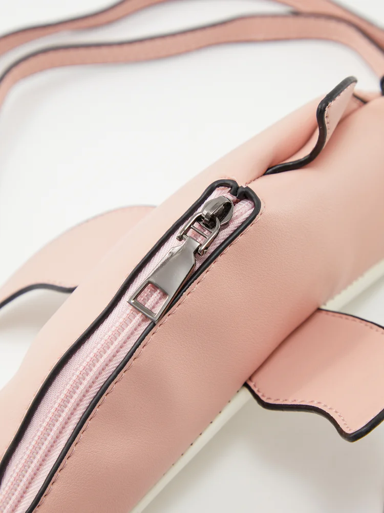 Solid Box Crossbody Bag 400 Solid Box Crossbody Bag