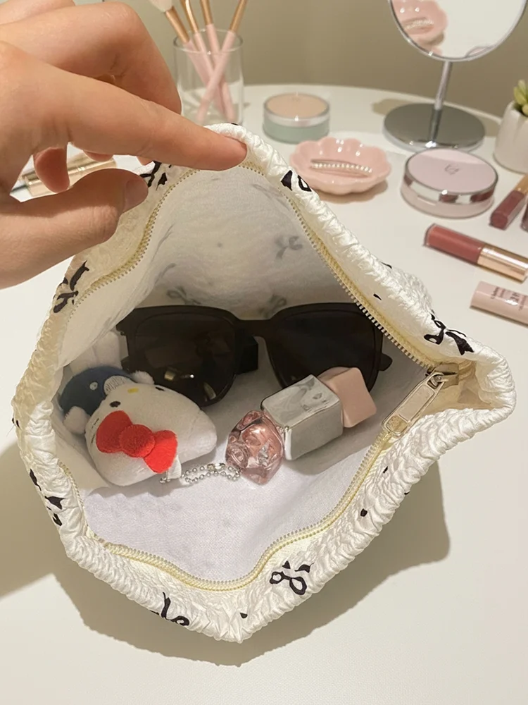 Bow Makeup Bag