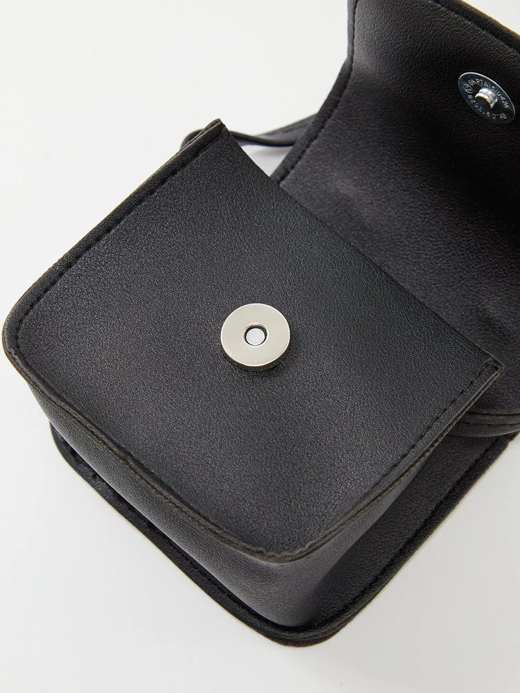 Solid Box Crossbody Bag 372 Solid Box Crossbody Bag